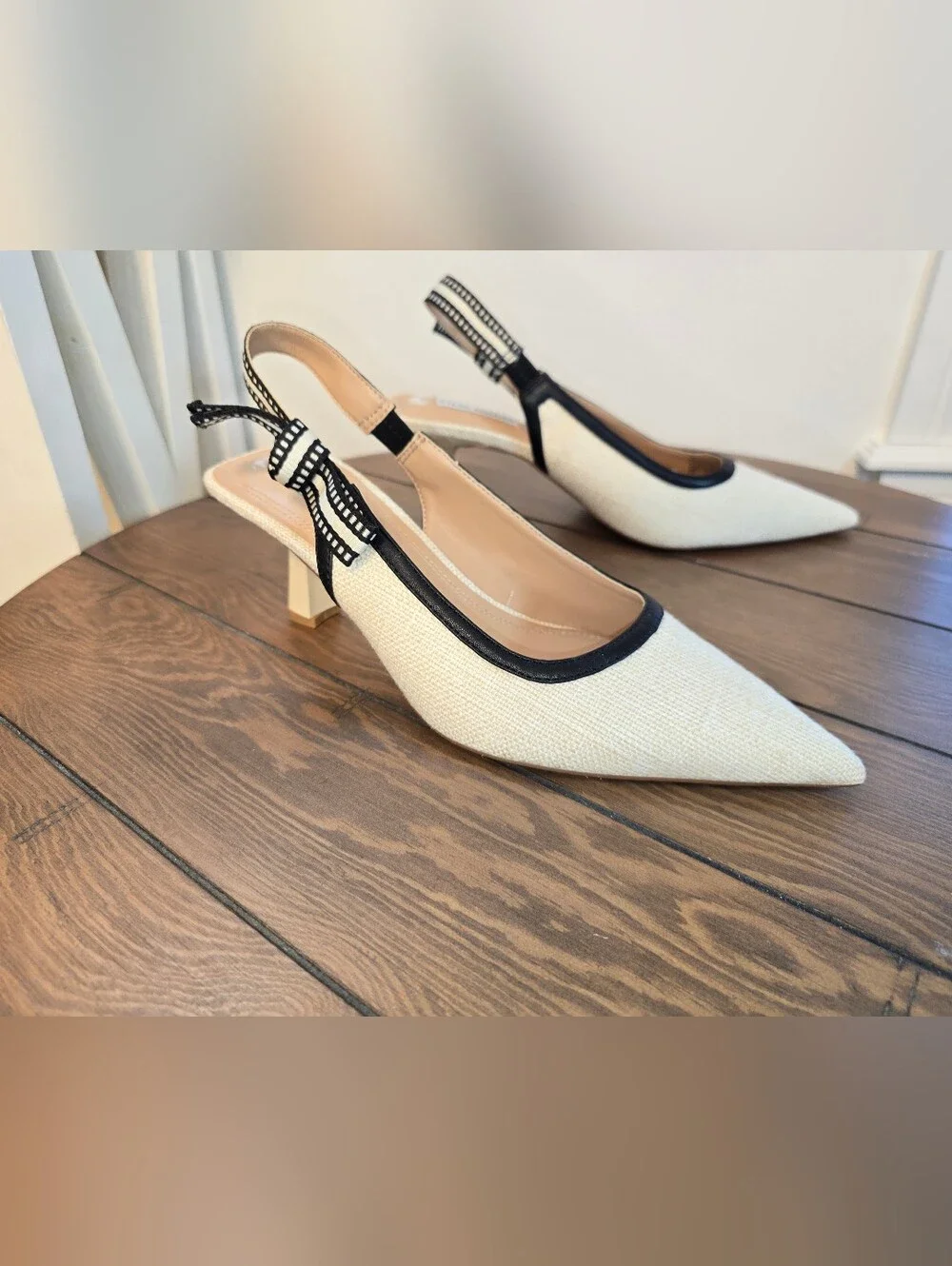 Steve Madden NWOT Bri Cream Pointed Slingback Pumps Women's Size 9M